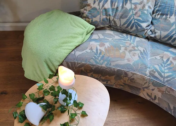 Statt - Individuelle, Gemuetliche Dachgeschosswohnung Zum Wohlfuehlen - Im Herzen Appartement Oldenburg