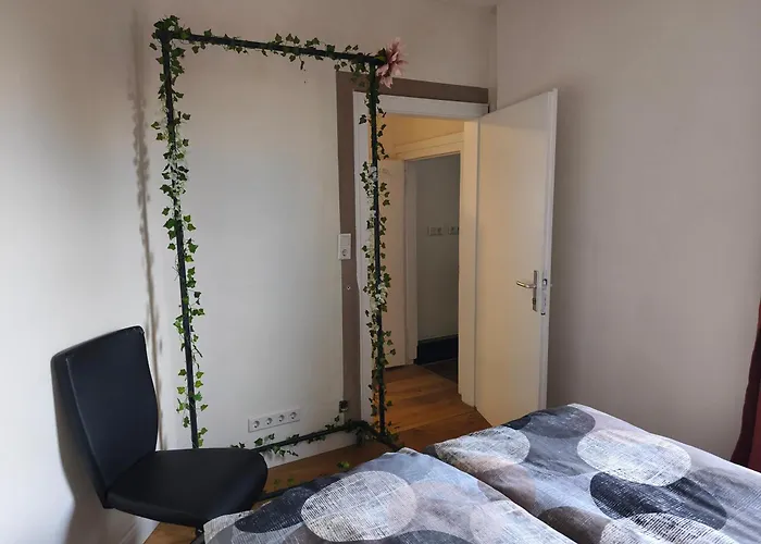 Appartement Statt - Individuelle, Gemuetliche Dachgeschosswohnung Zum Wohlfuehlen - Im Herzen *